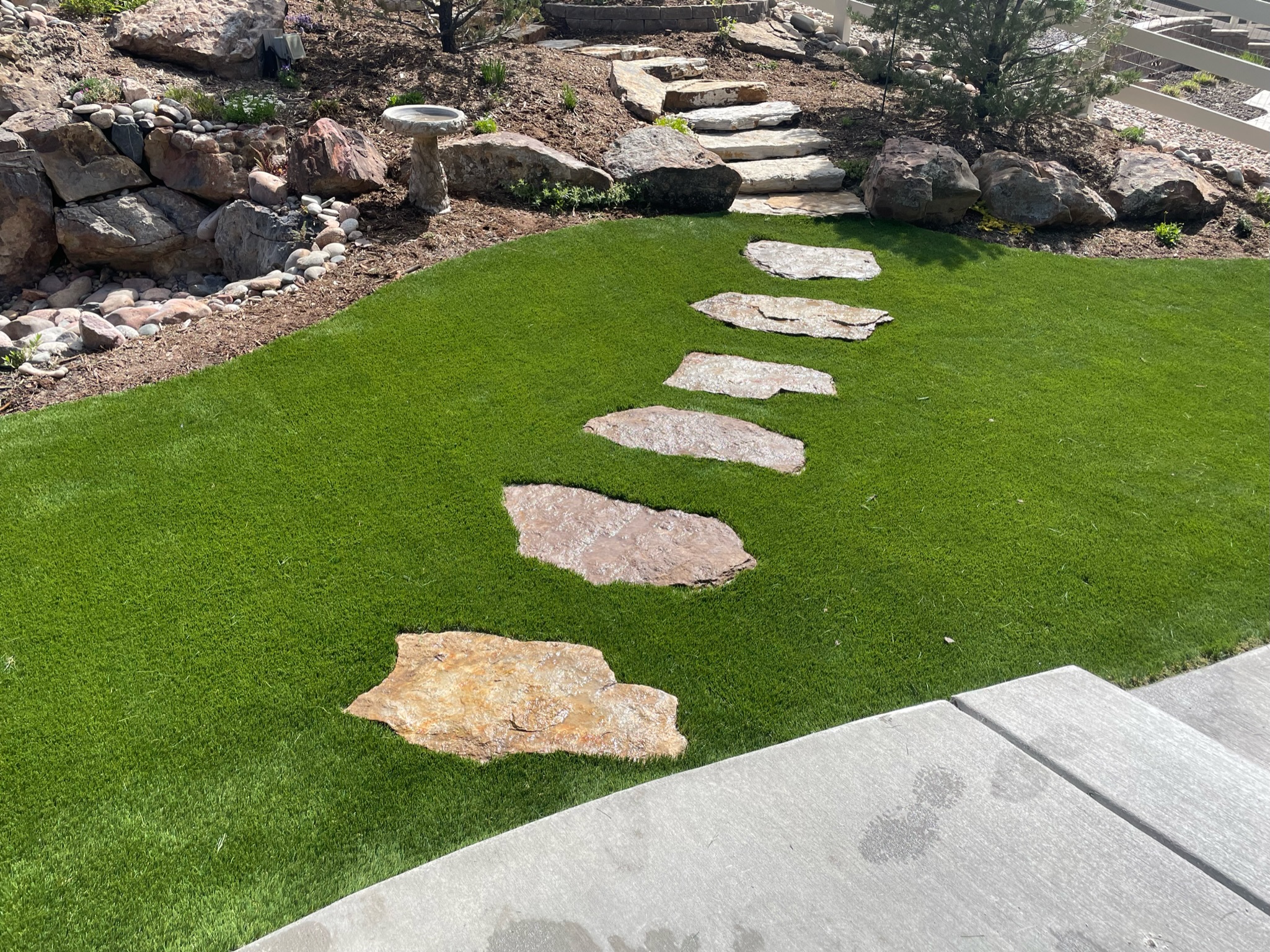 {city} NE artificial turf